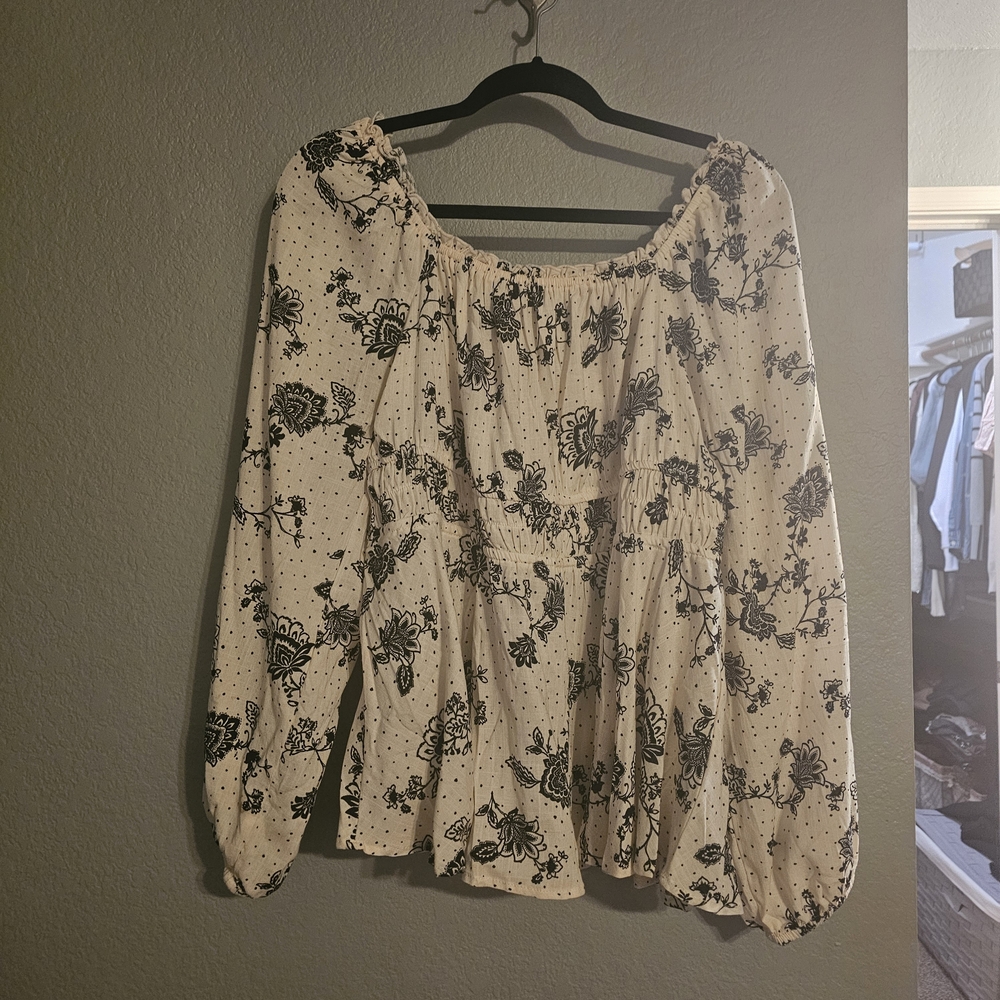 torrid Cream Blouse with Black Floral Pattern